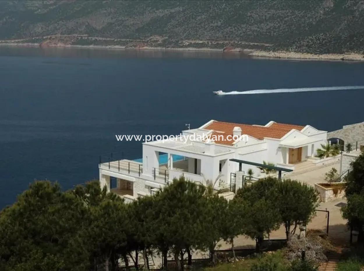 Villa Zum Verkauf-Meer-Villa Zum Verkauf Mit Aussicht Auf Das Meer Und Die Insel Meis. Nov