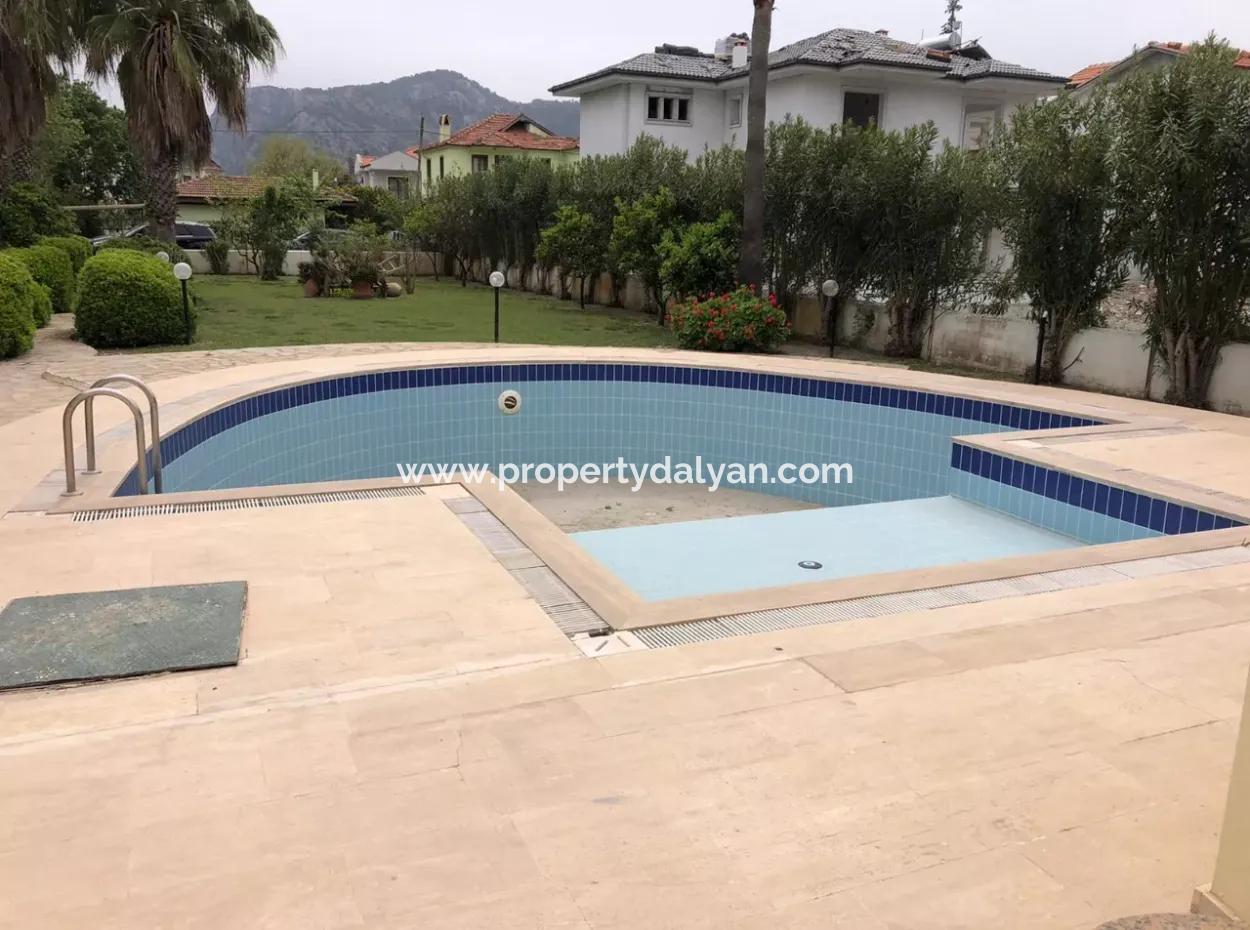 6 1 Villas For Sale In 1100 M2 Land In Dalyan Gülpinar