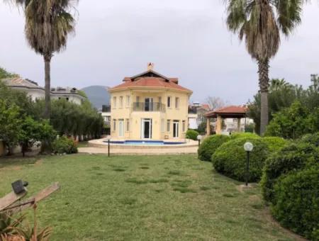 6 1 Villas For Sale In 1100 M2 Land In Dalyan Gülpinar