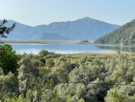 1,136M2 Field Plot For Sale With Çandır Lake View