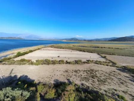 3210M2 2B Land For Sale By The Lake In Çandır